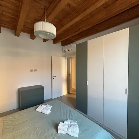 Flat N 5 Torretta Lägenhet